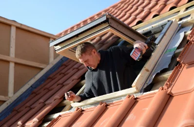 Pose de fenêtres de toit Velux à Gaudonville